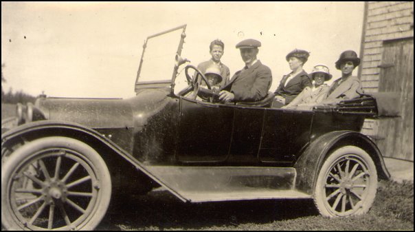 The 1923 Chevrolet Touring Car that carried the Hicks family to Boston in 1925.