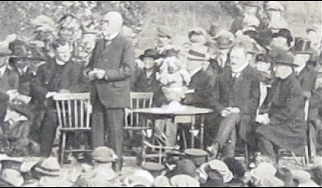 Dignitaries at the unveiling of Sackville's Soldiers Monument 1922